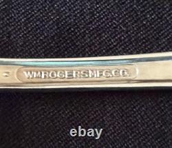 WM Rogers Mfg Co Original Rogers GRAND ELEGANCE Silver Plate Flatware 65 piece +