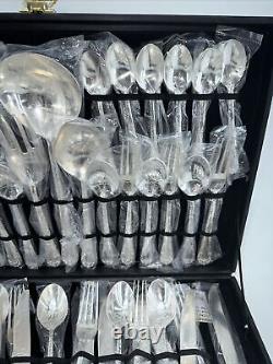 WM. Rogers & Son, silver plated flatware set