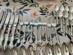 WM Rogers Troy Pattern Silverware 45 Service Pieces