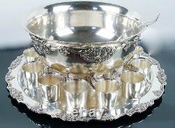 Wallace Silver-plate Harvest 15 Piece Punch Bowl Set (Bowl, Tray, Ladle, Cups)