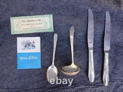 Wm. Rogers & Son Exquisite Silverplate Flatware Set 83 Pc with Wood Chest