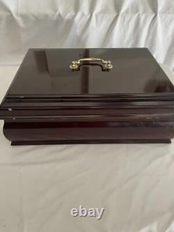 Wm Rogers & Son Gardenia IS Silver Plate Set 85 Pieces with Chest 1941