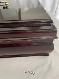 Wm Rogers & Son Gardenia IS Silver Plate Set 85 Pieces with Chest 1941