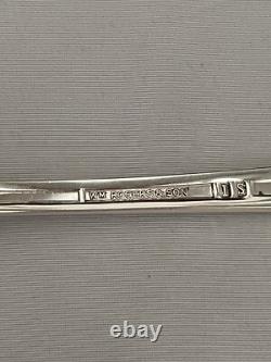 Wm Rogers & Son Gardenia IS Silver Plate Set 85 Pieces with Chest 1941