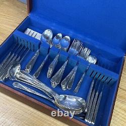 Wm Rogers & Son SPRING FLOWER Silverplate Flatware Set 63 Pcs Service For 8